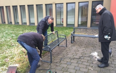 Arbeitseinsatz Bänke Würzbachhalle