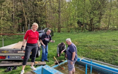 Arbeitseinsatz Tretbecken
